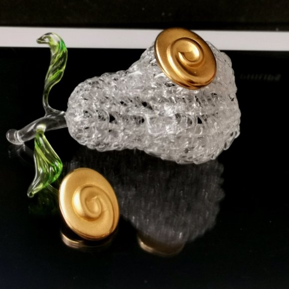 Vintage Gold Tone Oval Shape Pierced Earrings - Picture 7 of 7